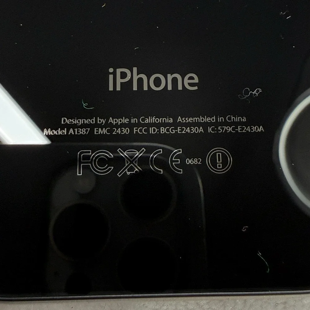 Apple iPhone 4 A1387 Black Smartphone‎ For Parts Repair No Power